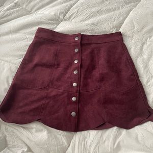 American Eagle maroon button-down skirt
